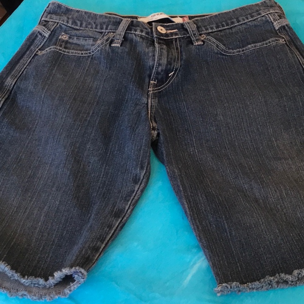 Levi’s shorts size 8